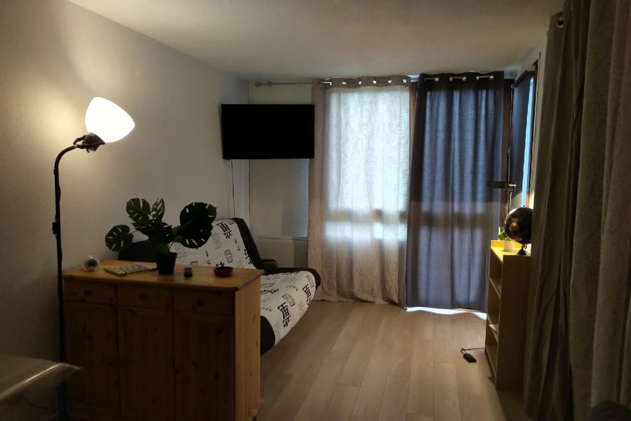 Appartement 604 Avec Vue Sur La Vallee De La Cerdagne Font-Romeu-Odeillo-Via Екстер'єр фото